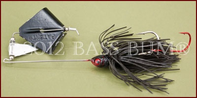 Buzzbait Black