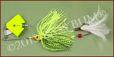 Buzzbait with Treble Hook Trailer