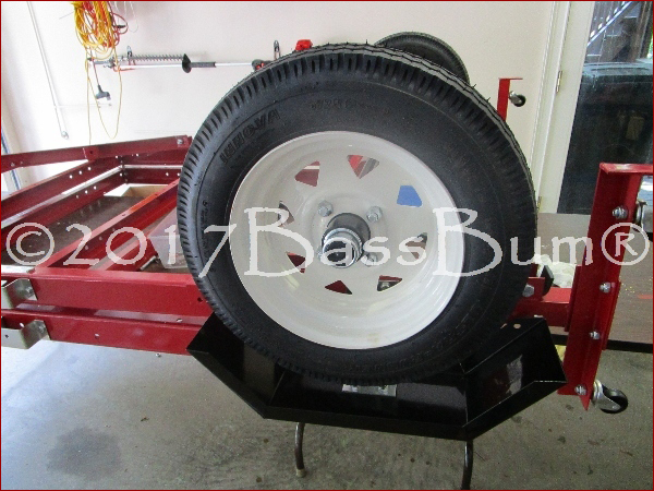 Wheel Hub and Mounted Tire