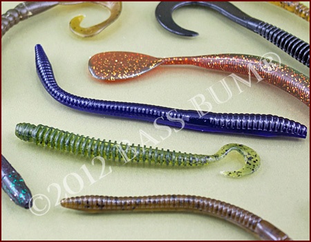 Plastic Worms Catch Bass